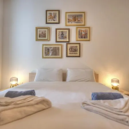 Bright And Beautifully Furnished Close To Seafront Bfra1-2