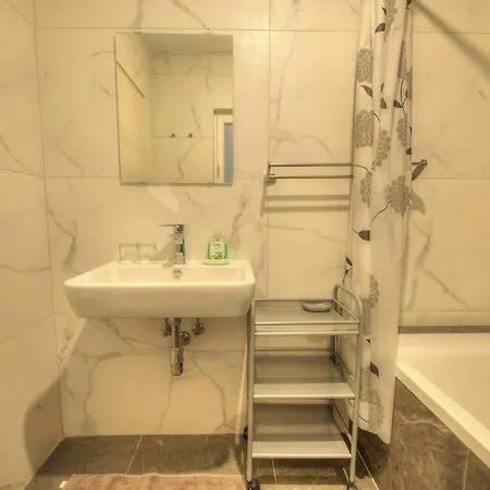 Bright And Beautifully Furnished Close To Seafront Bfra1-2 Apartamento Gzira